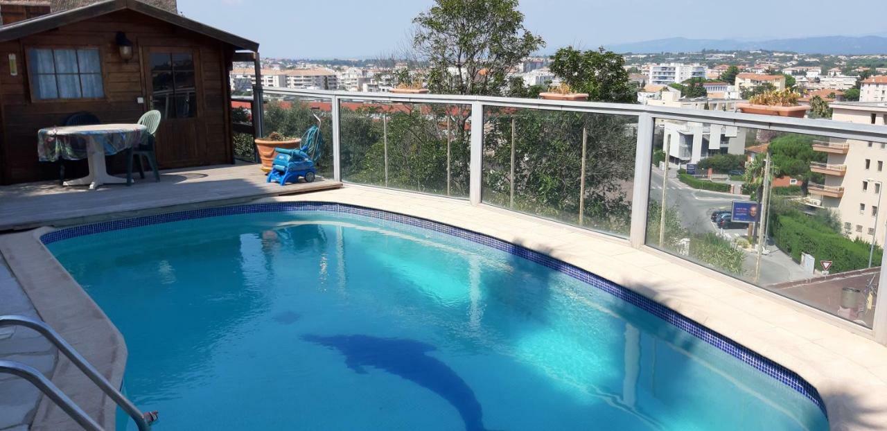 Ravissant Appartement Saint-Raphael Piscine Экстерьер фото